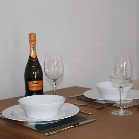 Chapter House Farnborough  Luaran gambar